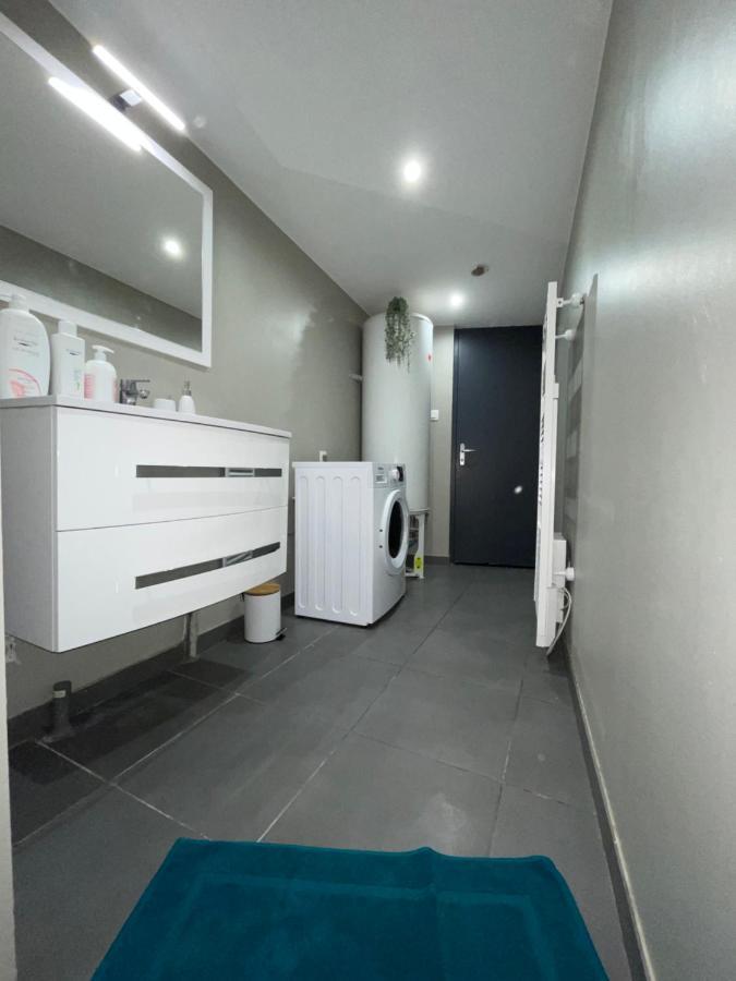 Studio Vieux วาลองเซียนส์ ภายนอก รูปภาพ